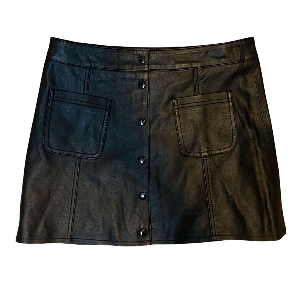 #3719 H&M Vinyl black mini skirt size 10 Y2K